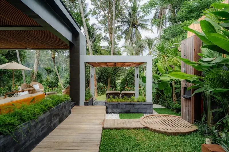 10 BR Tropical-Modern Jungle Estate Ubud, Ubud, Bali, Indonesia — photo 2 of 29