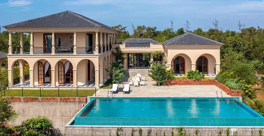 5 BR Colonial Infinity-Pool Villa Goa — luxury 5-bedroom villa in Goa, India