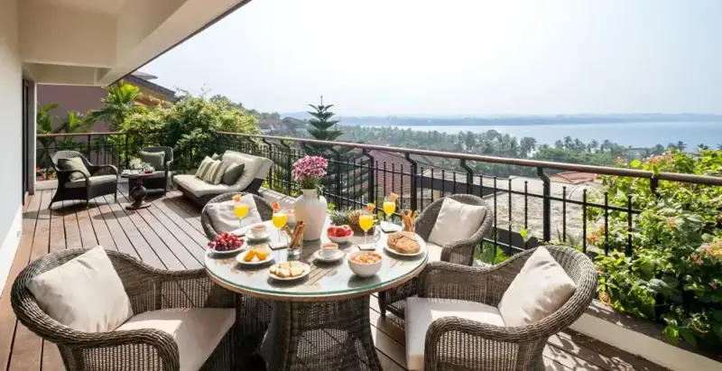 5 BR Clifftop Sea-View Villa Goa, Goa, India — photo 3 of 15