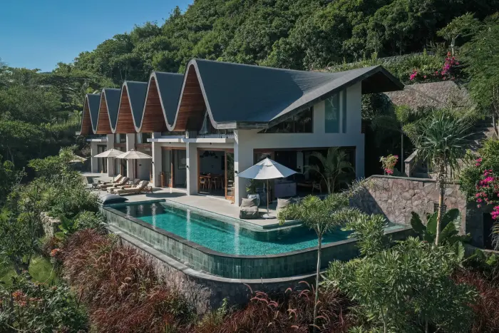 5 BR Infinity-Pool Jungle Villa Lombok — luxury villa in Lombok, Indonesia