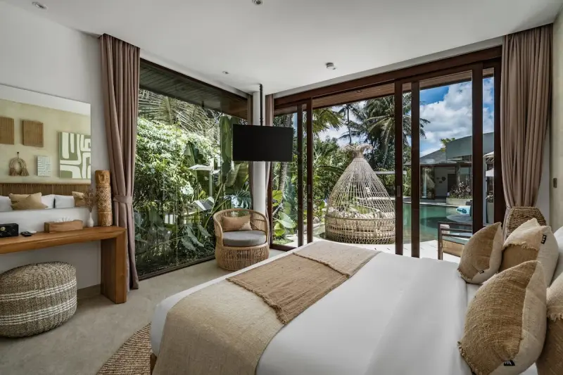 6 BR Tropical Garden Pavilion Villa Ubud, Ubud, Bali, Indonesia — photo 2 of 29