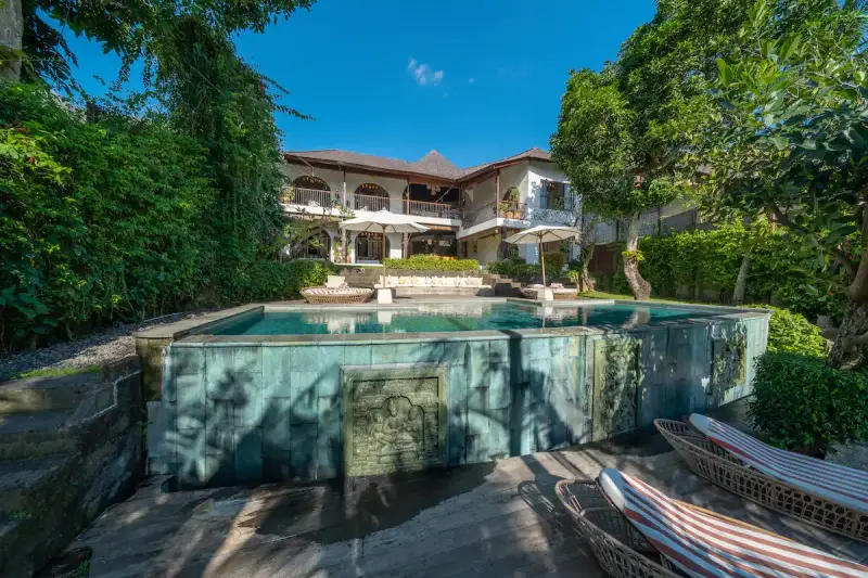 6 BR Tropical Garden Family Villa Canggu, Canggu, Bali, Indonesia — photo 2 of 29