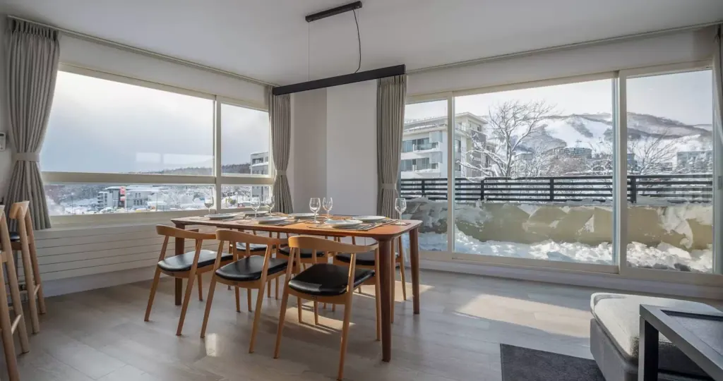 3 BR Ski Mountain-View Residence Niseko, Niseko, Japan — photo 2 of 29