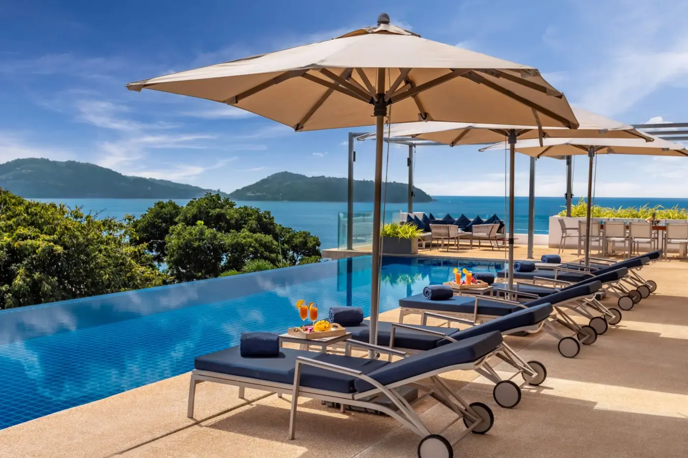7 BR Ocean-View Infinity-Pool Villa Phuket — luxury 7-bedroom villa in Phuket, Thailand