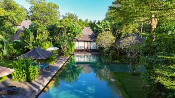 12 BR Tropical Garden Joglo Estate Canggu — luxury villa in Canggu, Bali