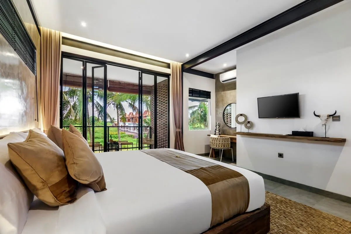 3 BR Industrial Tropical Garden House Ubud, Ubud, Bali, Indonesia — photo 2 of 29
