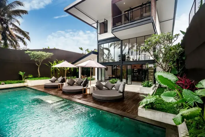 3 BR Industrial Tropical Garden House Ubud — luxury villa in Ubud, Bali
