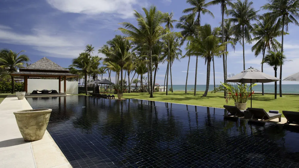 10 BR Beachfront Infinity-Pool Estate Phuket, Phuket, Thailand — photo 2 of 9