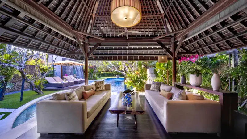 7 BR Butler Tropical Garden Villa Seminyak, Seminyak, Bali, Indonesia — photo 3 of 15