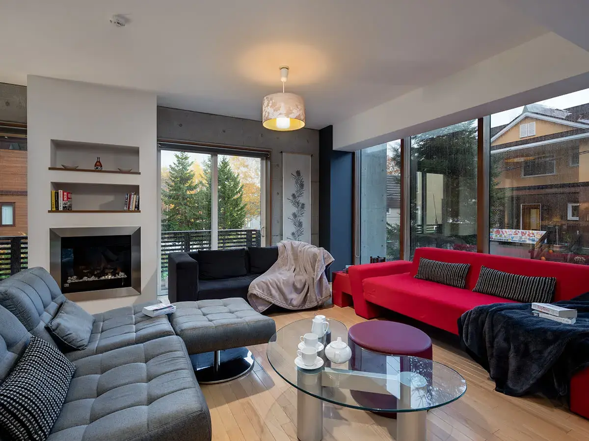 3 BR Mountain-View Glass Chalet Niseko — luxury 3-bedroom chalet in Lower Hirafu, Niseko, Japan