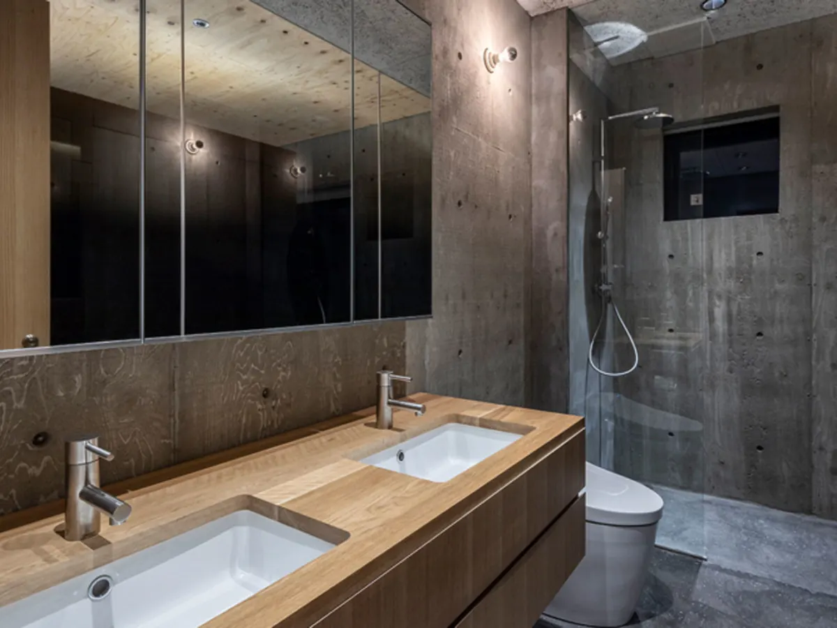 2 BR Mountain-View Modern Chalet Niseko, Lower Hirafu, Niseko, Japan — photo 3 of 13