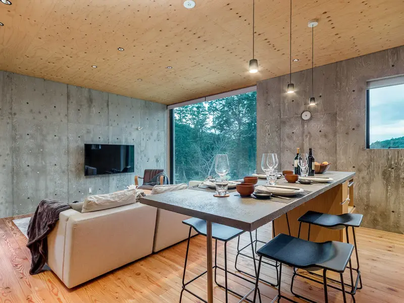 2 BR Mountain-View Modern Chalet Niseko, Lower Hirafu, Niseko, Japan — photo 2 of 13