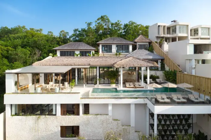 6 BR Ocean-View Designer Villa Uluwatu — luxury villa in Uluwatu, Bali