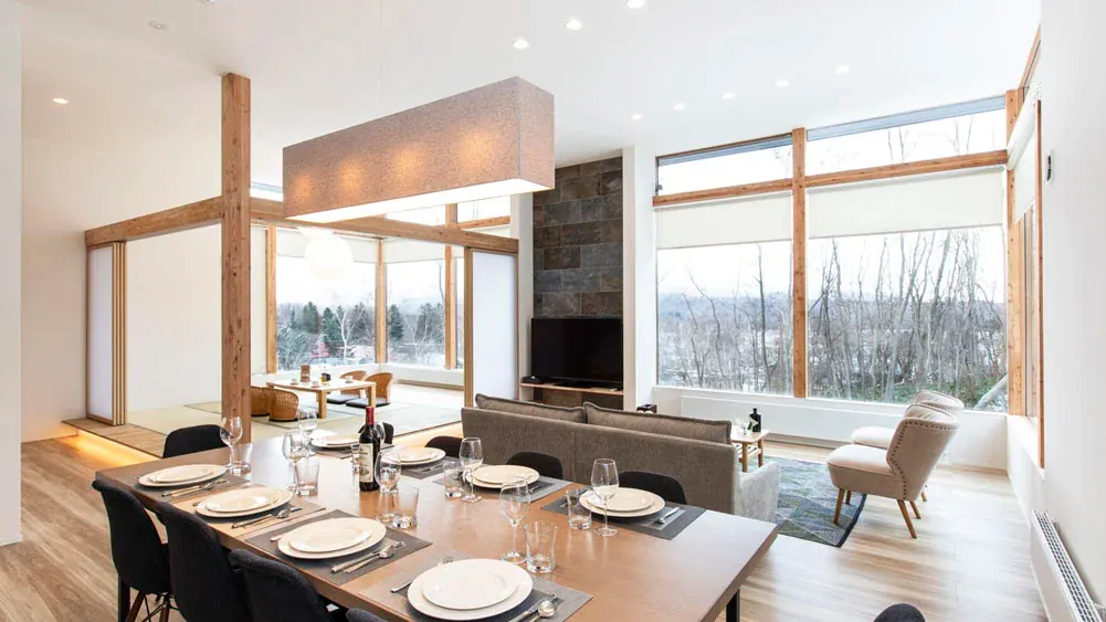 4 BR Mountain-View Modern Chalet Niseko, Niseko, Japan — photo 2 of 15