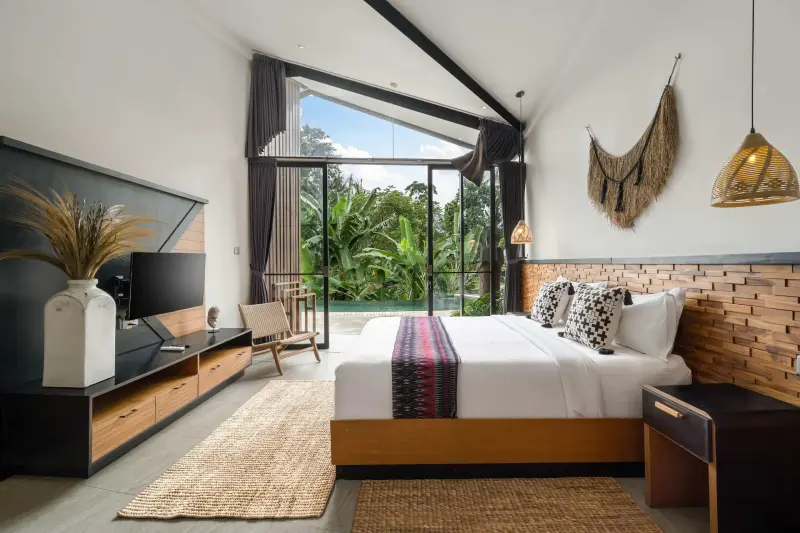 6 BR Glass Pavilion Retreat Ubud, Ubud, Bali, Indonesia — photo 2 of 30