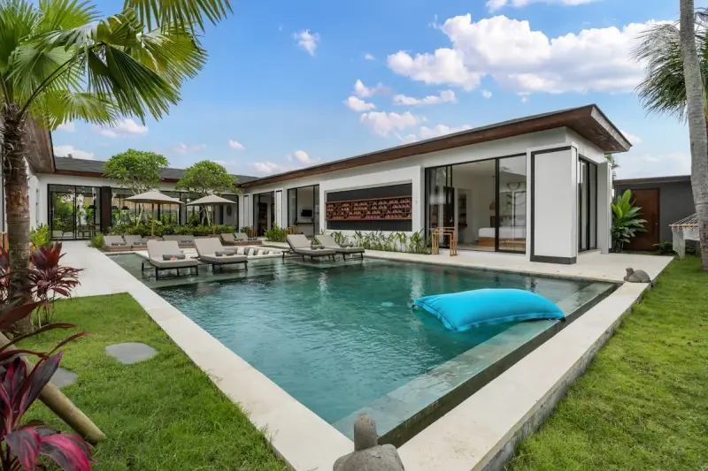 5 BR Contemporary Pool Residence Ubud, Ubud, Bali, Indonesia — photo 3 of 29