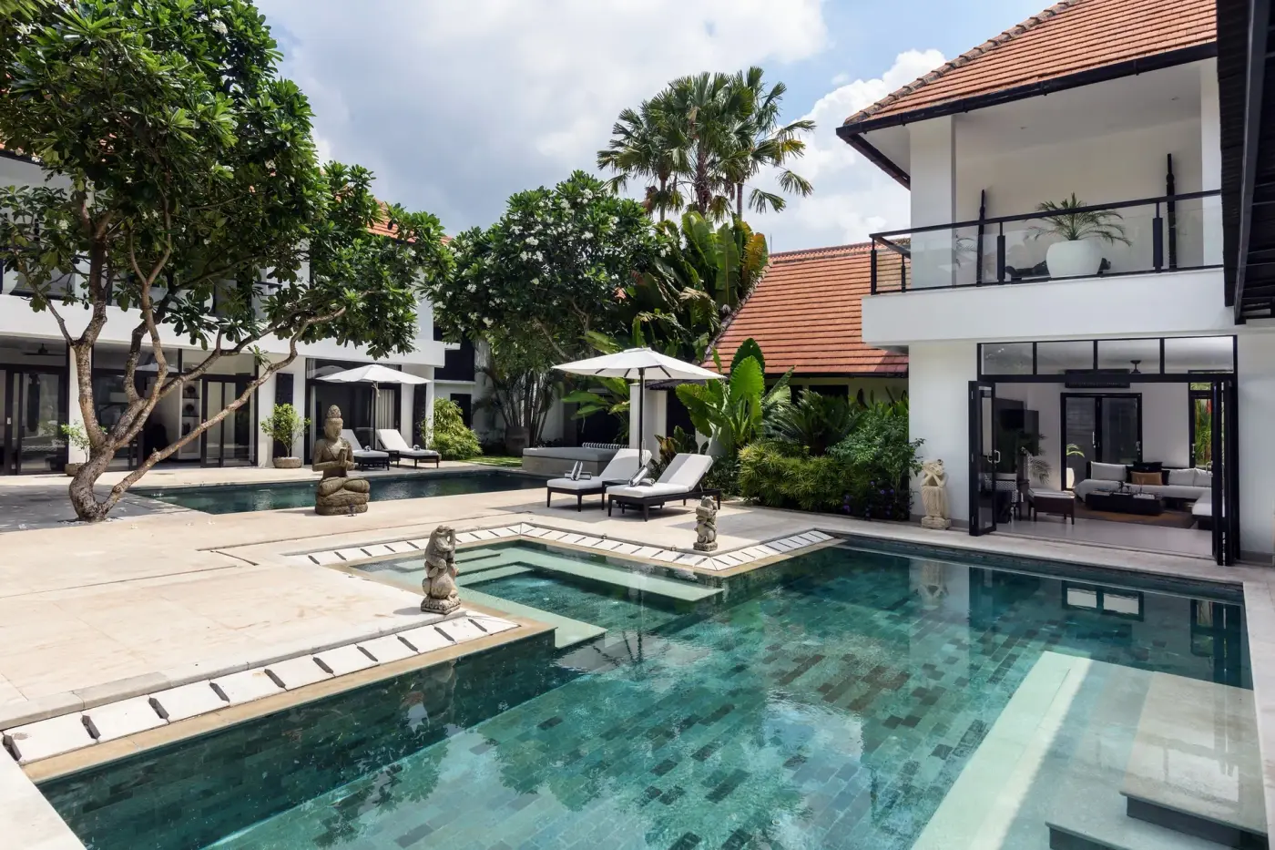 9 BR Family Courtyard Estate Seminyak — luxury 9-bedroom villa in Seminyak, Bali, Indonesia