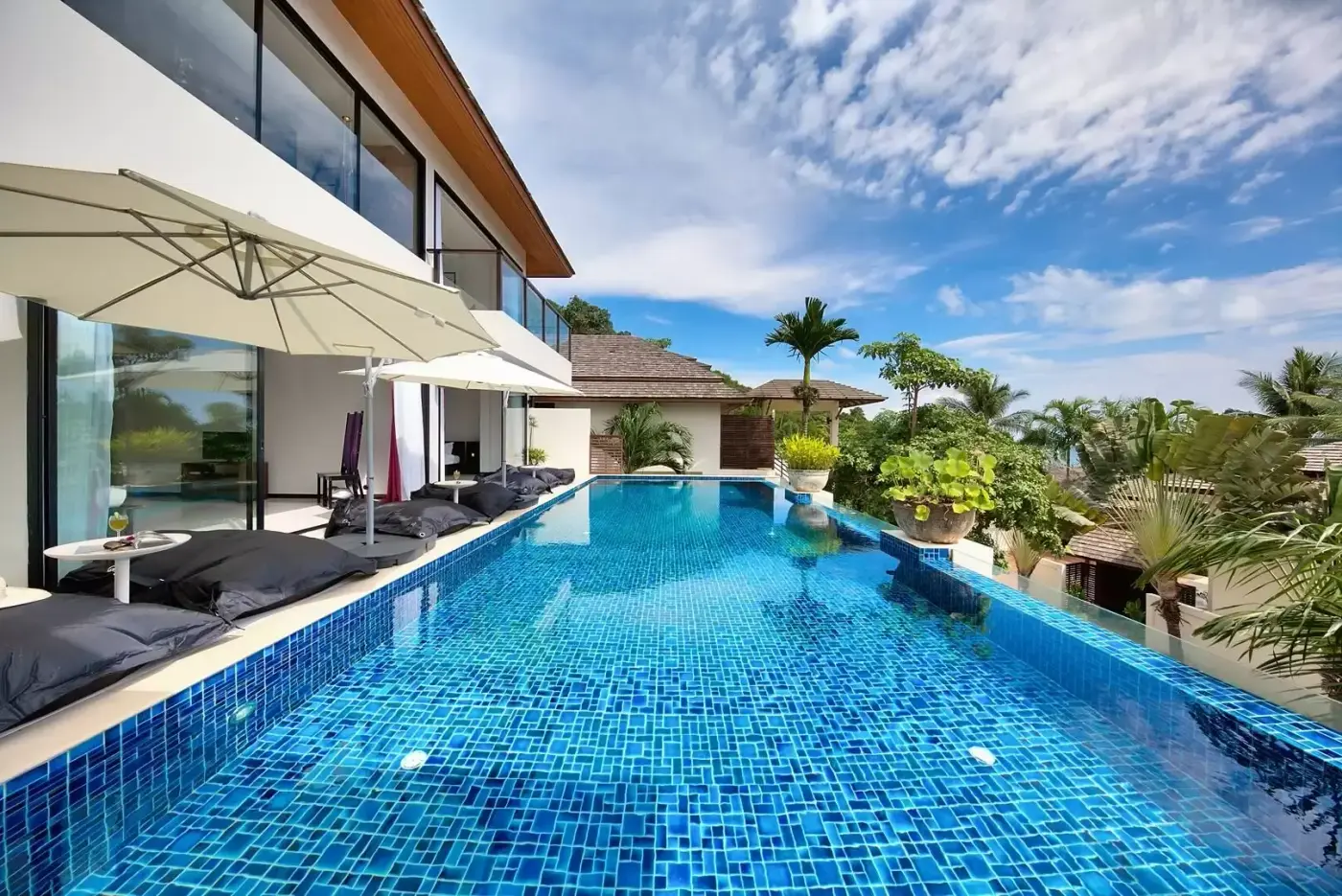 4 BR Sea-View Infinity-Pool Villa Koh Samui — luxury 4-bedroom villa in Koh Samui, Thailand