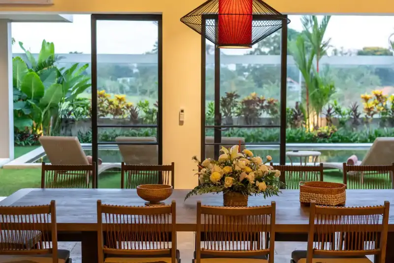 6 BR Modern Group Villa Canggu, Canggu, Bali, Indonesia — photo 3 of 29
