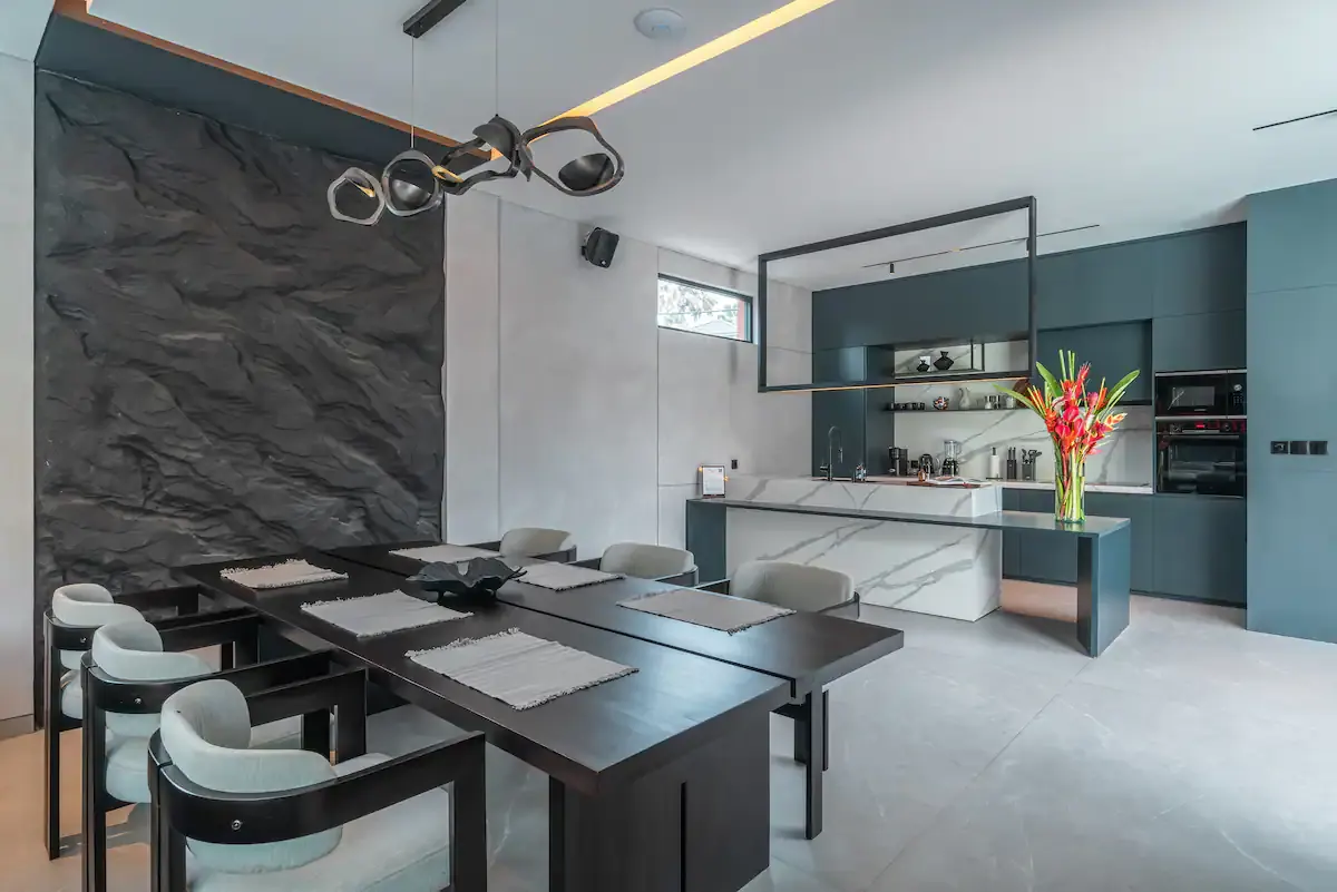 3 BR Tranquil Tropical-Modern Villa Canggu, Canggu, Bali, Indonesia — photo 3 of 27