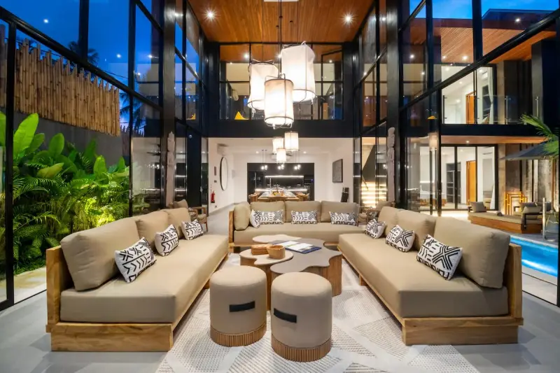6 BR Tropical-Modern Glass Villa Ubud, Ubud, Bali, Indonesia — photo 2 of 29