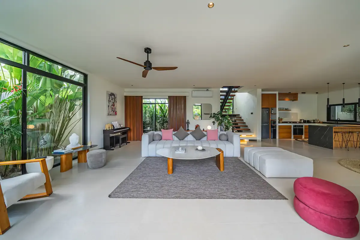 3 BR Tropical-Modern Garden Villa Canggu, Canggu, Bali, Indonesia — photo 2 of 30