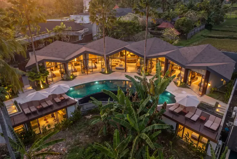 6 BR Balinese Spa Retreat Ubud, Ubud, Bali, Indonesia — photo 2 of 30