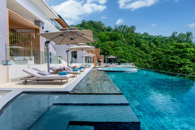10 BR Clifftop Infinity-Pool Estate Phuket, Phuket, Thailand — photo 3 of 30