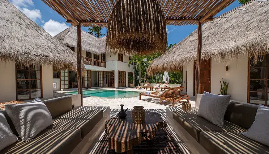 4 BR Infinity-Pool Yoga Retreat Canggu — luxury 4-bedroom villa in Canggu, Bali, Indonesia