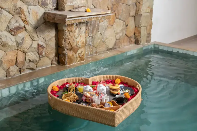 2 BR Surfside Pool Retreat Canggu, Canggu, Bali, Indonesia — photo 3 of 10