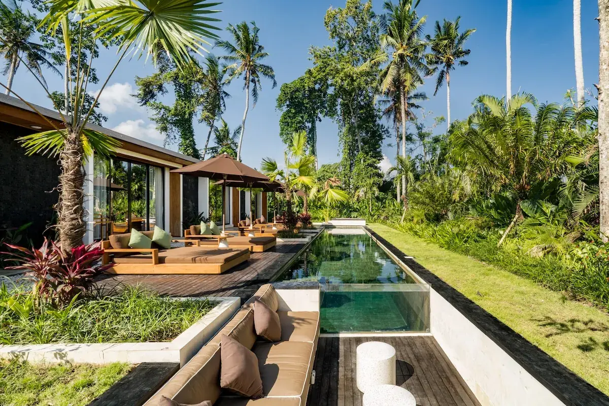 4 BR Jungle Pool Retreat Ubud — luxury 4-bedroom villa in Ubud, Bali, Indonesia