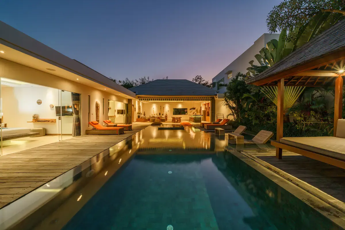 3 BR Fully Staffed Luxury Villa Canggu, Canggu, Bali, Indonesia — photo 3 of 29