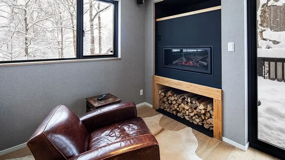 4 BR Volcano-View Modern Chalet Niseko, Niseko, Japan — photo 3 of 13