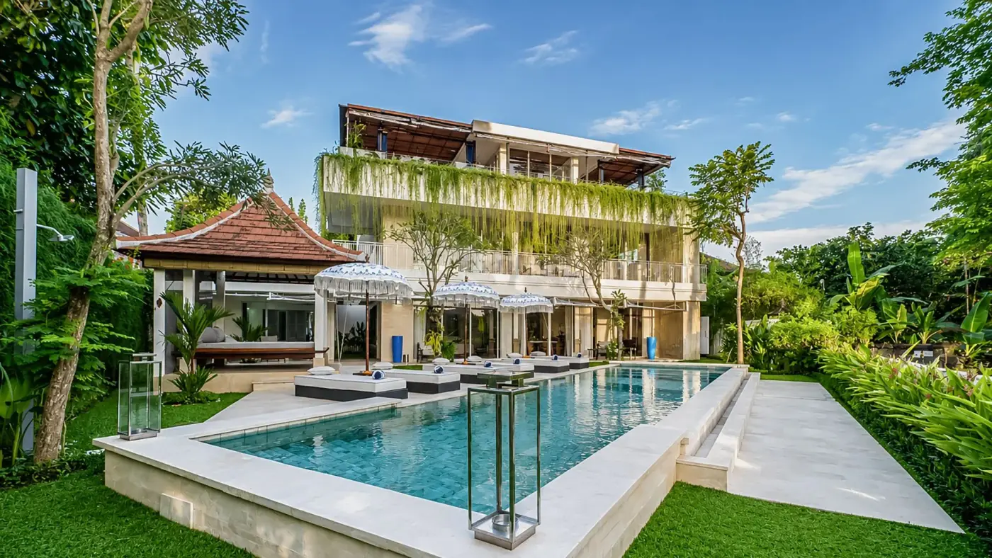 3 BR Rice-Field Pool Retreat Ubud — luxury 3-bedroom villa in Ubud, Bali, Indonesia