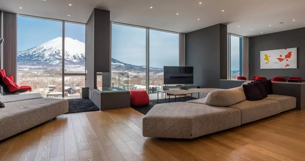 4 BR Volcano-View Modern Residence Niseko, Niseko, Japan — photo 2 of 29