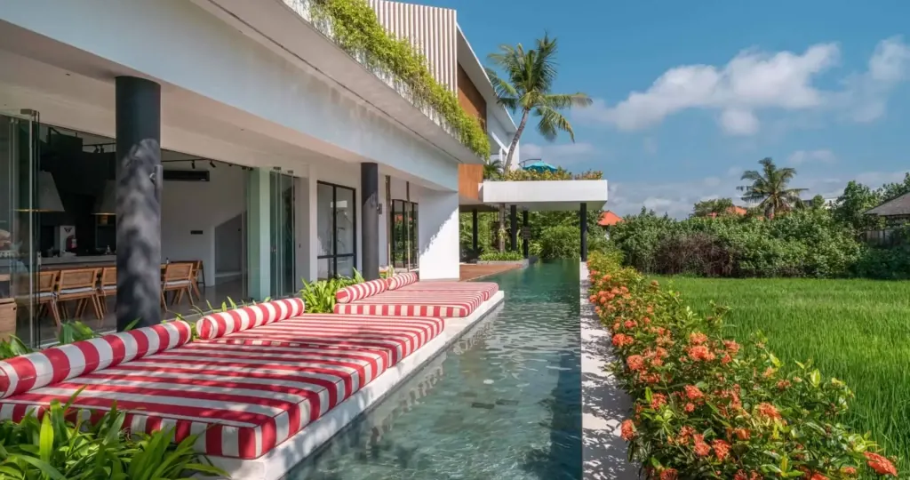 5 BR Rice-Field Cinema Villa Canggu, Canggu, Bali, Indonesia — photo 2 of 14