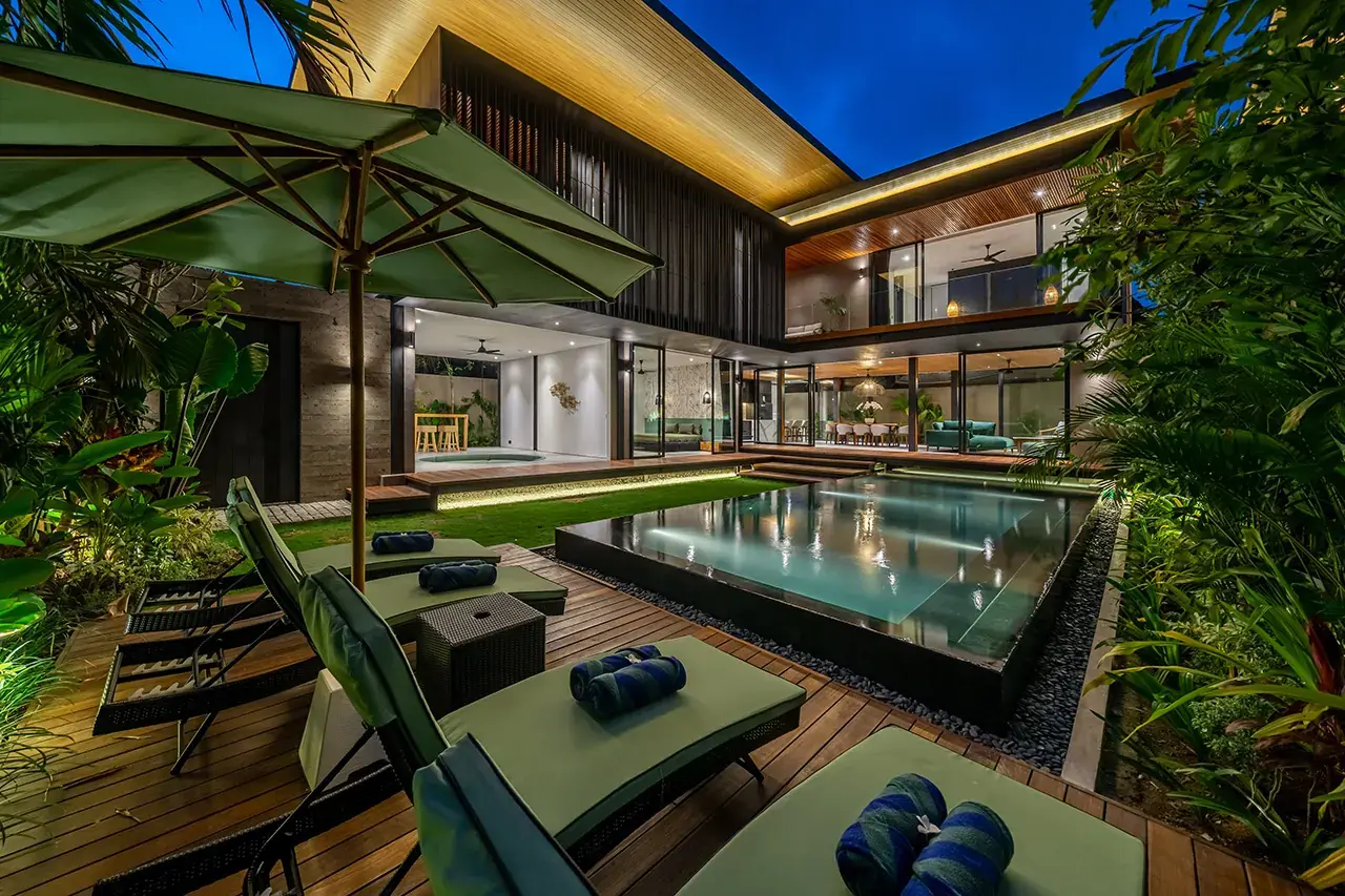 4 BR Tropical-Modern Chef's Villa Seminyak — luxury 4-bedroom villa in Seminyak, Bali, Indonesia