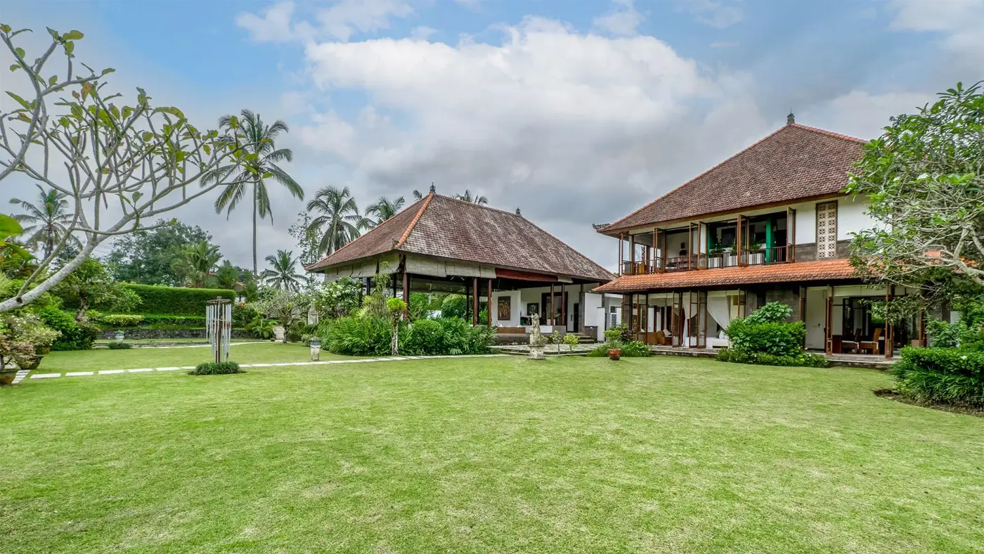4 BR Balinese Garden Villa Ubud — luxury 4-bedroom villa in Ubud, Bali, Indonesia
