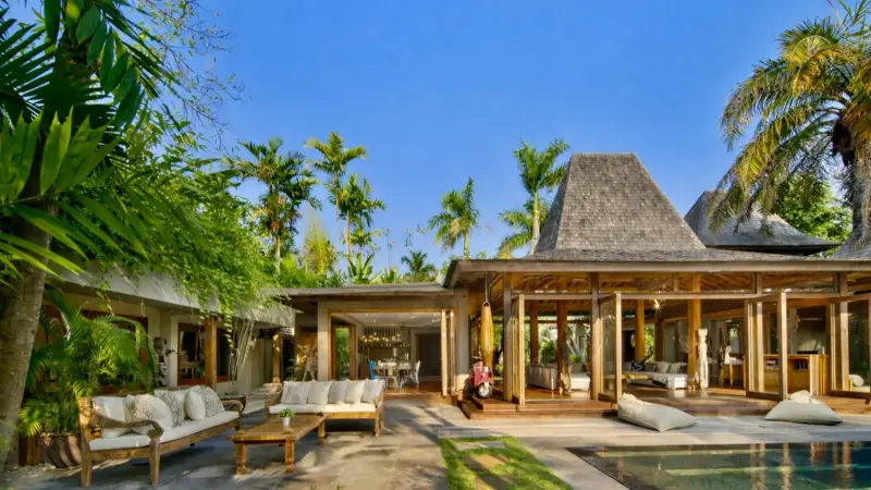 5 BR Private Retreat Seminyak, Seminyak, Bali, Indonesia — photo 3 of 19