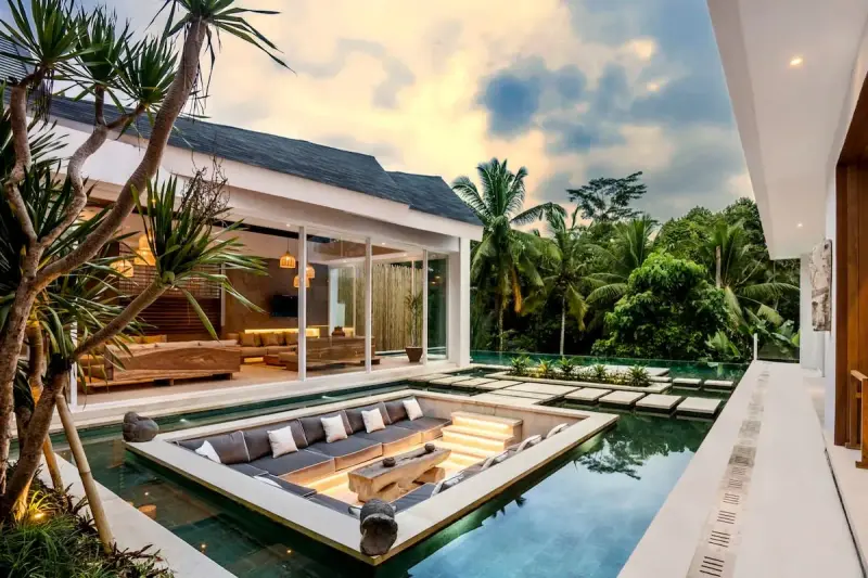 6 BR Infinity-Pool Jungle Retreat Ubud, Ubud, Bali, Indonesia — photo 3 of 29