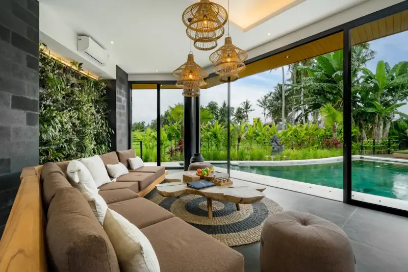 4 BR Tropical Garden Pool Retreat Ubud, Ubud, Bali, Indonesia — photo 2 of 29