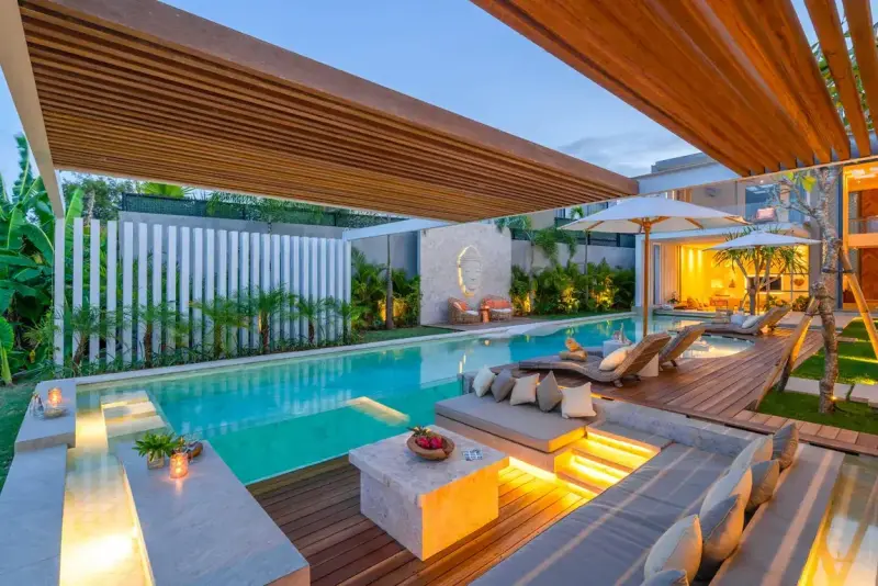5 BR Oceanfront Family Residence Canggu, Canggu, Bali, Indonesia — photo 3 of 21