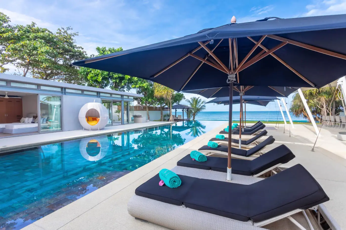 7 BR Beachfront Infinity-Pool Villa Phuket — luxury 7-bedroom villa in Phuket, Thailand
