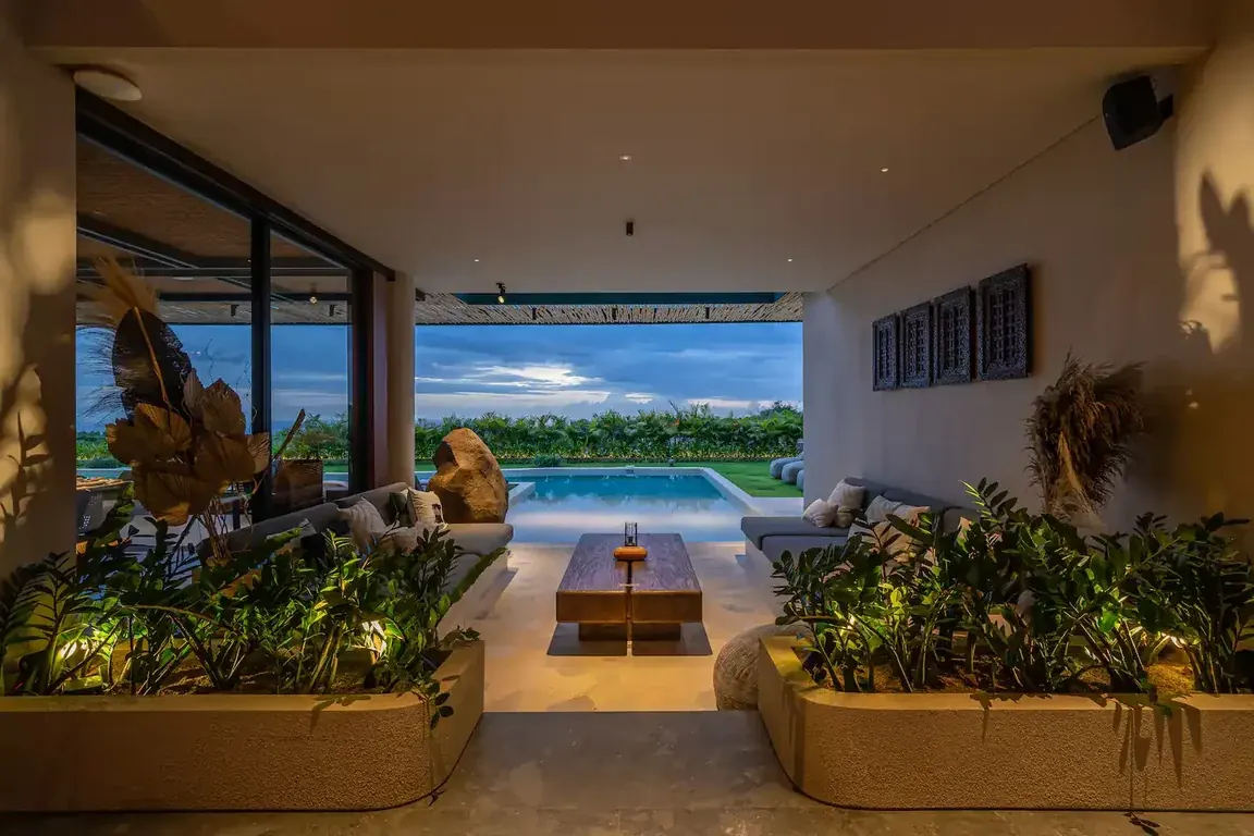 4 BR Ocean-View Infinity-Pool Villa Uluwatu, Uluwatu, Bali, Indonesia — photo 3 of 21