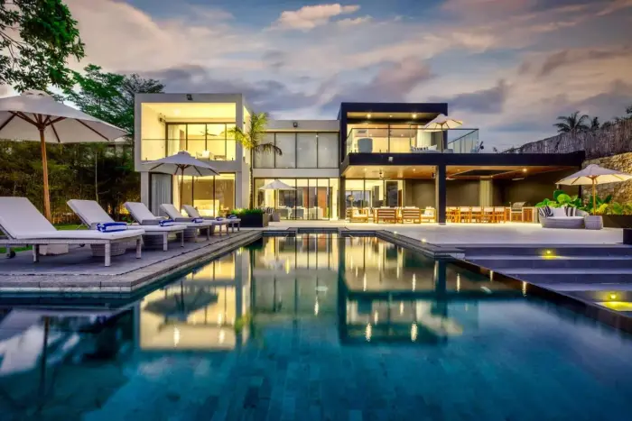 3 BR Hilltop Modern Retreat Lombok — luxury villa in Lombok, Indonesia