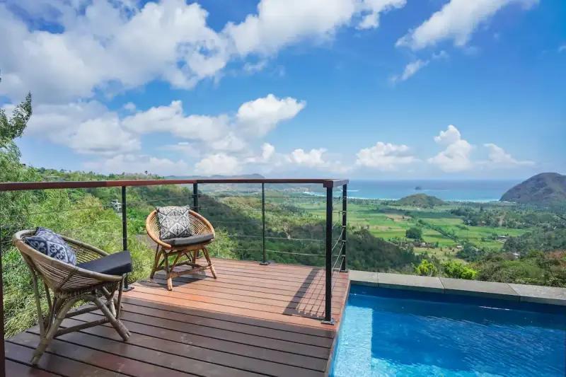 5 BR Ocean-View Infinity-Pool Villa Lombok, Lombok, Indonesia — photo 3 of 30