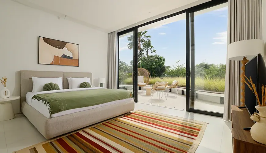 4 BR Designer Contemporary Villa Canggu, Canggu, Bali, Indonesia — photo 2 of 14