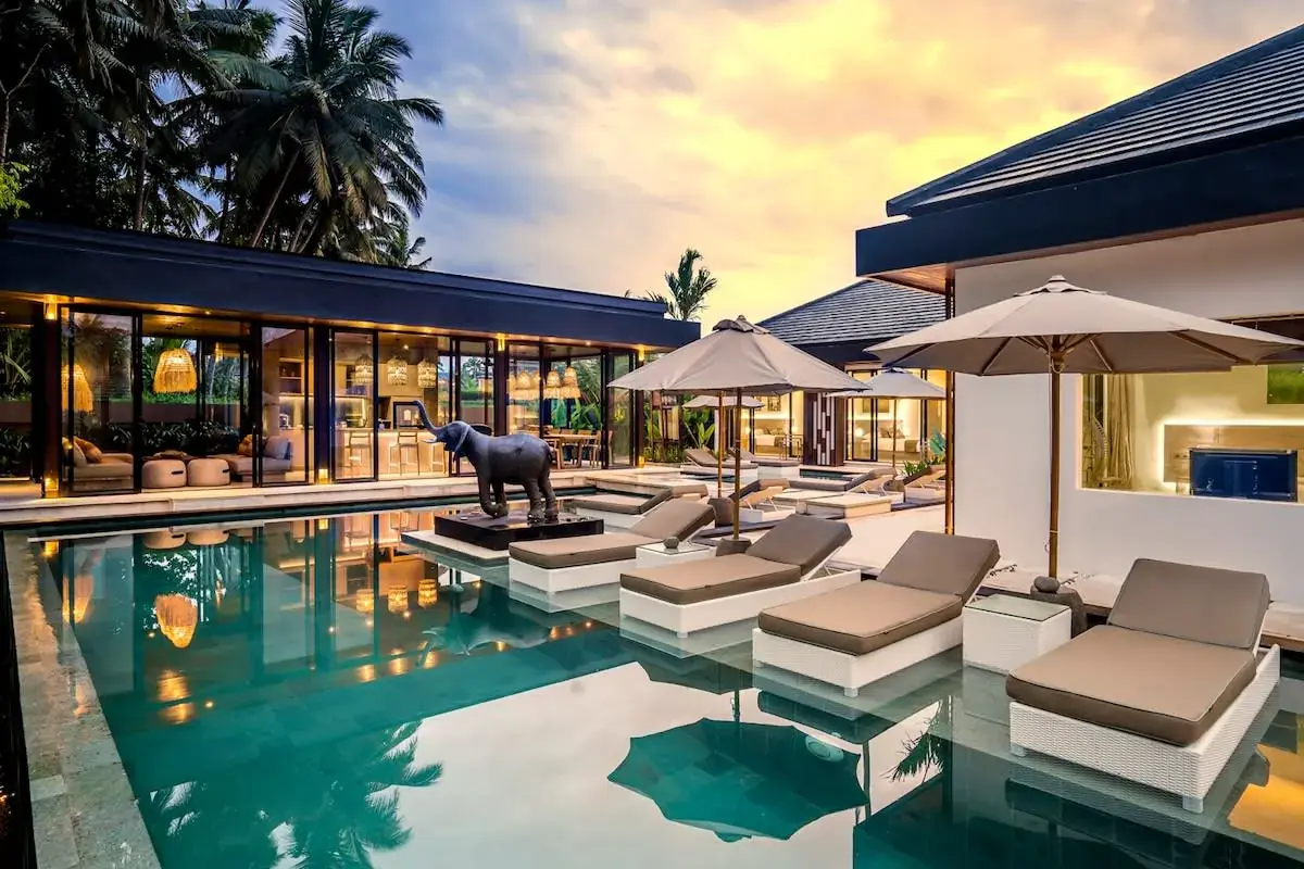 5 BR Tropical-Modern Jungle-View Villa Ubud — luxury 5-bedroom villa in Ubud, Bali, Indonesia