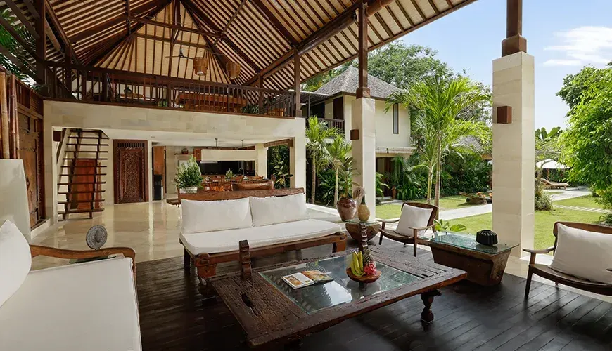 5 BR Tropical Garden Balinese Villa Seminyak, Seminyak, Bali, Indonesia — photo 3 of 9