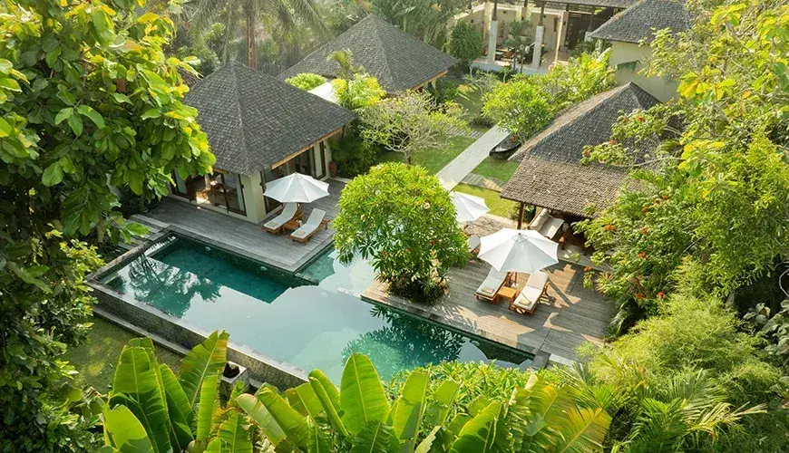 5 BR Tropical Garden Balinese Villa Seminyak — luxury 5-bedroom villa in Seminyak, Bali, Indonesia